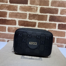 Gucci Clutch Bags